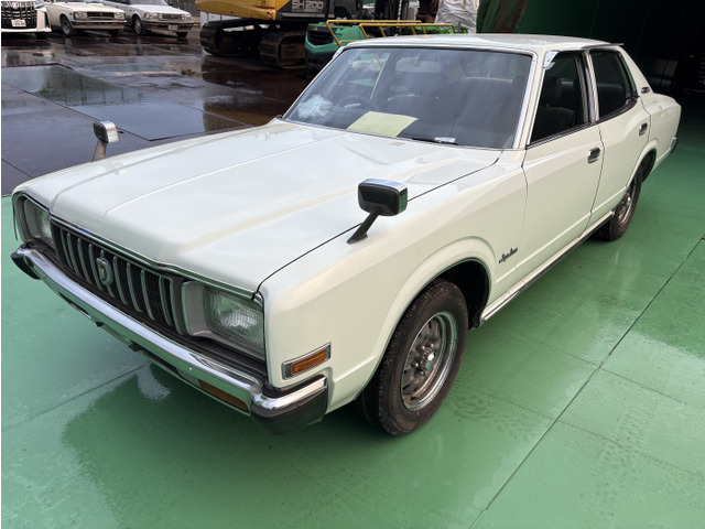 クラウン  ノーマル 4MT