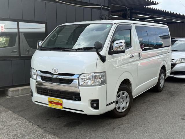 ハイエースバン  デジタルインナーミラー 衝突安全防止装置