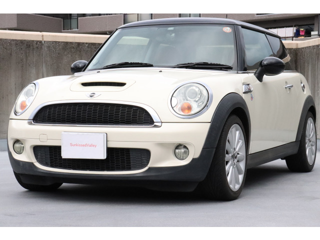 ミニクーパー Sレッドウッドレッドレザースポーツボタン