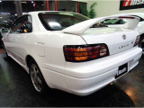 スーパーホワイトIIカラー純正エアロ&大型リア鵜sポイラ―&純正アルミホイール&クリアヘッドライト&大型FOGライト&ETC他フルノーマル車