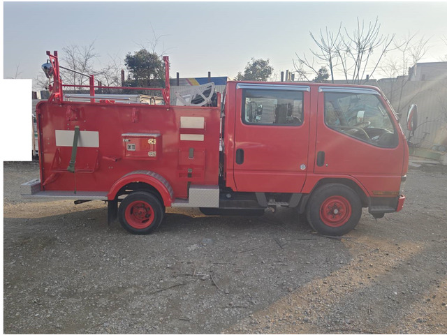 三菱ふそう キャンターガッツ 走行距離 5,400km 消防車 の中古車詳細 