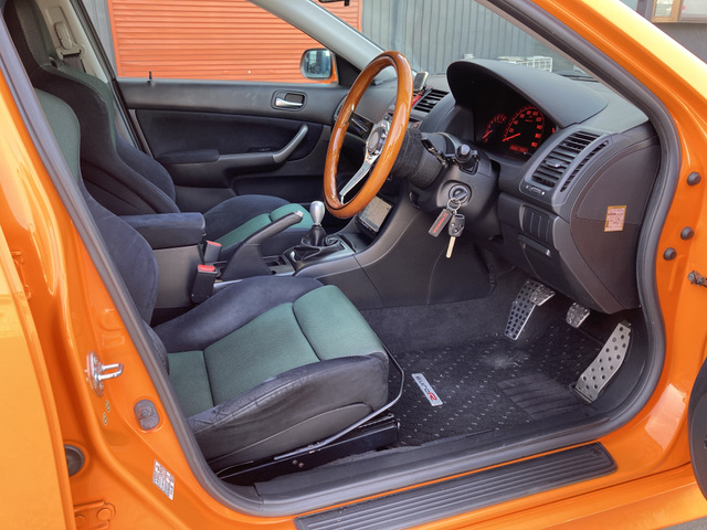 ホンダ アコード 2.0 ユーロR 全塗装 車高調 社外19AW の中古車詳細
