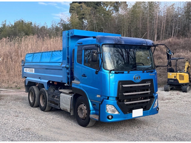 クオン ダンプ 7速MT ワンオーナー