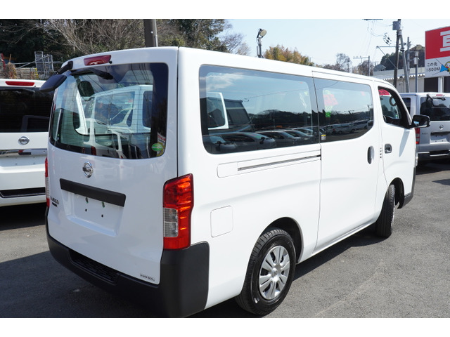 日産 NV350キャラバン 2.5 DX ロング ディーゼル 4WD ナビBカメラETC