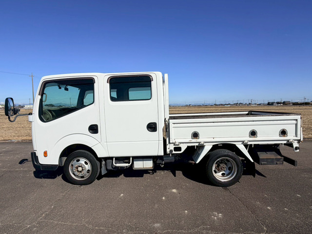 日産 アトラス 3.0 ダブルキャブ スーパーロー DX ディーゼル ダブル