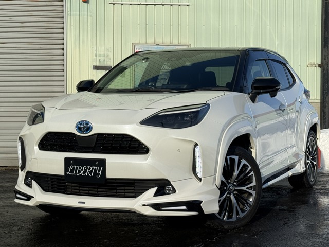 ヤリスクロス 1.5 ハイブリッド Z E-Four 4WD 本州仕入 シートヒーター マフラー