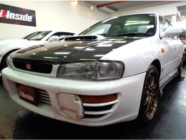 インプレッサWRX2.0 WRX STI バージョンIII 4WDEJ20BOXERターボエンジン4WD