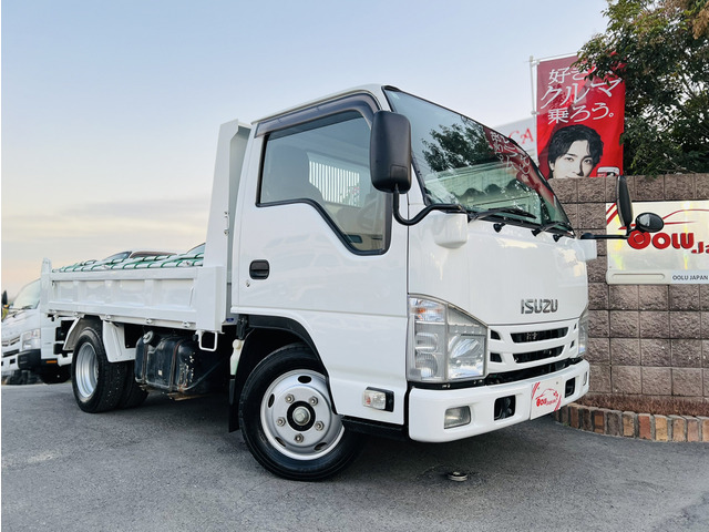 エルフ  MT 低床ダンプ 全塗装済