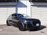 RS Q8 4.0 4WD レザーシートPKG・セラミックブレーキ