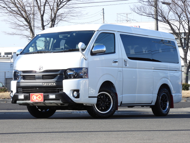 トヨタ ハイエース 