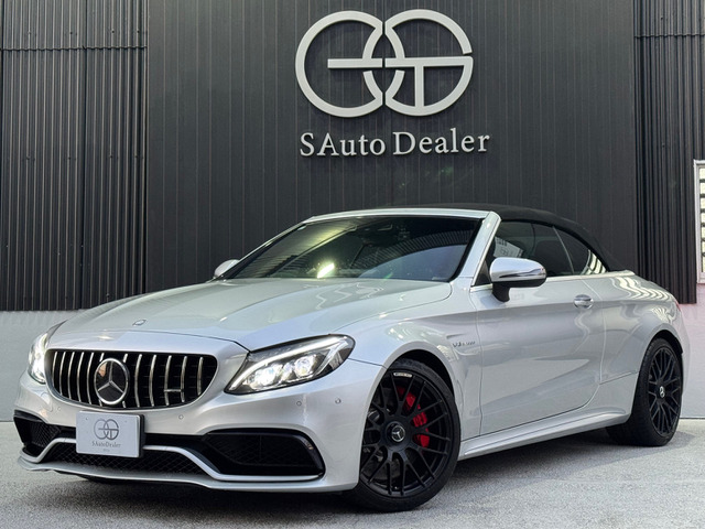 CクラスカブリオレAMG C63 SAMGSPKG Burmester 赤黒