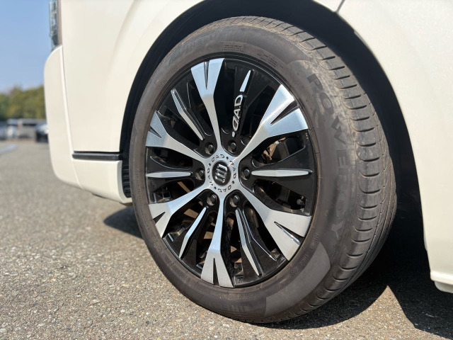 トヨタ ハイエースバン キャンピング セカンドハウス社製 の中古車詳細