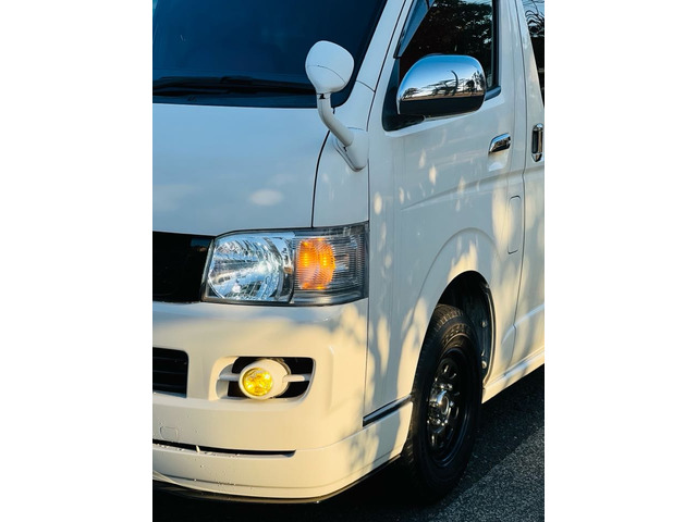 トヨタ ハイエースバン 3.0 スーパーGL ロング ディーゼル 4WD 車検満 