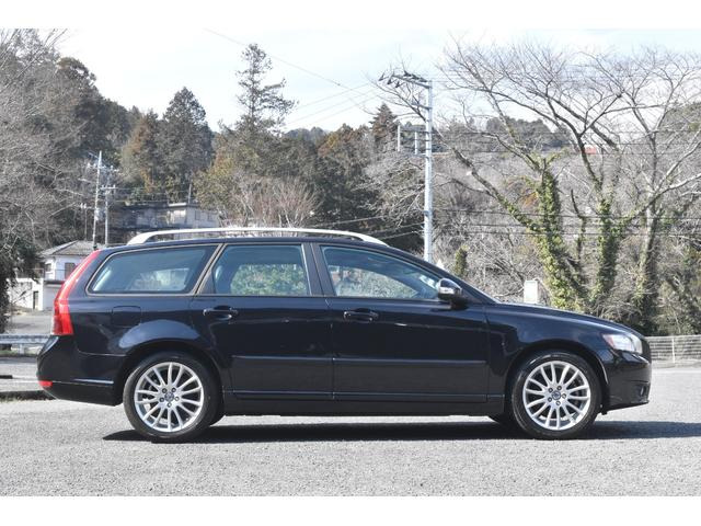 ボルボ V50 2.0 クラシック 車検令和9年12月 HIDヘッドライト の中古車