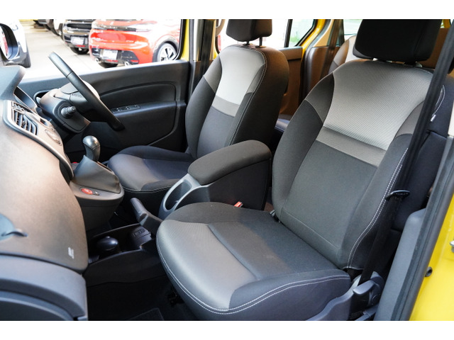 ルノー カングー