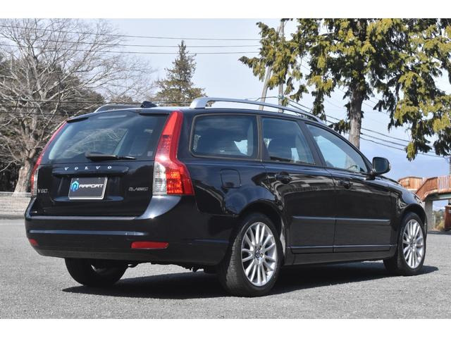ボルボ V50 2.0 クラシック 車検令和9年12月 HIDヘッドライト の中古車