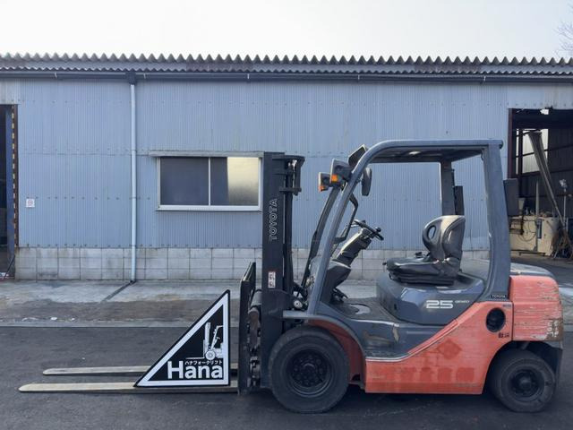 トヨタL&F エンジンフォークリフト 18284