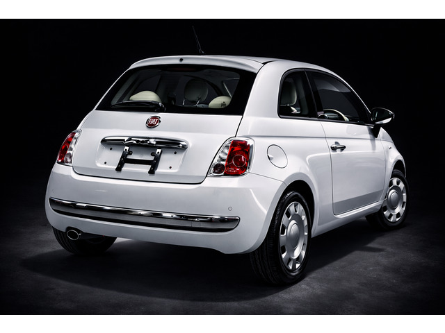 フィアット 500 1.2 8V ポップ 「軽自動車より安く、可愛い輸入車に