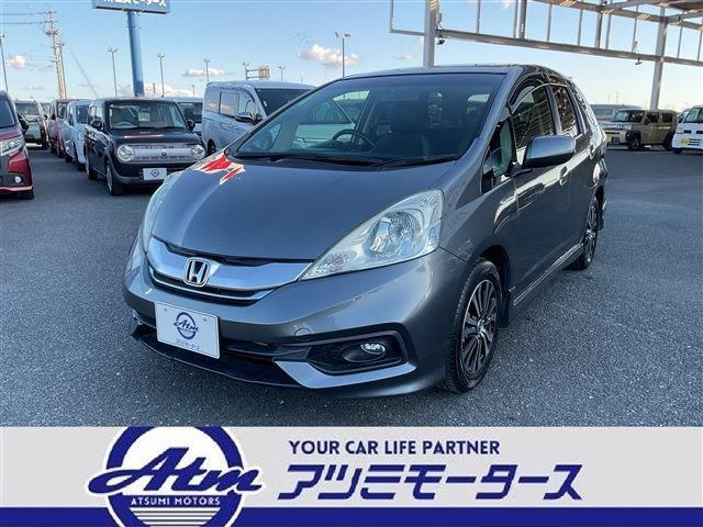 フィットシャトルハイブリッド1.3 スマートセレクション助手席回転シート車