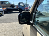 【支払総額推進店】お車をご覧い頂きまして、誠に有難う御座います。在庫車両になりますので、是非ご都合の宜しい時に、見に来て下さい。来店予約をされると、ご案内がスムーズです。