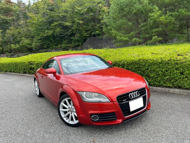 TTクーペ  クーペ TFSI クワトロ 4WD 4WD ターボ車 パドルシフト 黒革シート