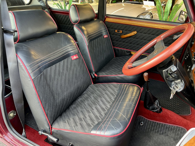 ローバー ミニ 30th 国内2000台限定 4MT SUキャブ の中古車詳細