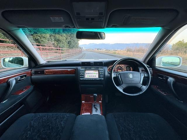 トヨタ クラウンアスリート 2.5 V 1JZ-GTE ターボ 後期型 HID の中古車 
