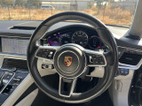 販売・メンテナンスだけではなく、自動車保険業務・事故・レッカーサービスにも対応しております