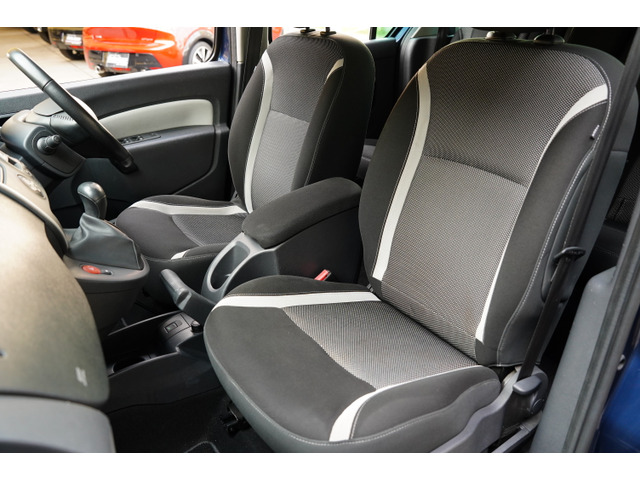 ルノー カングー