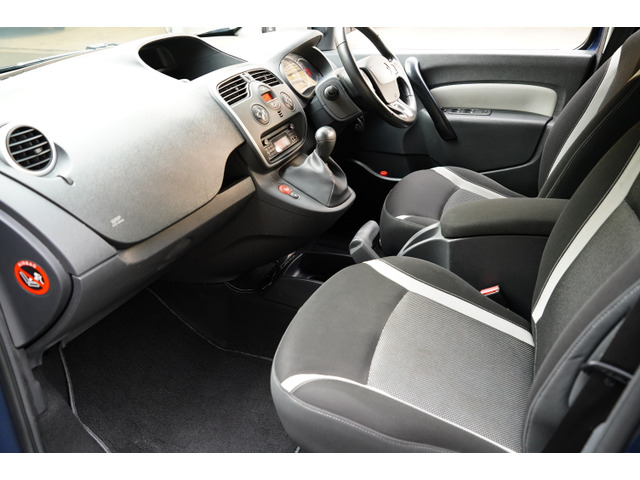 ルノー カングー