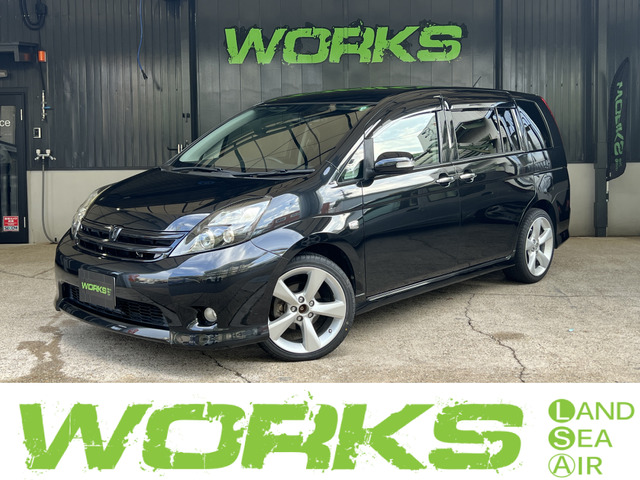 アイシス 1.8 プラタナ ブラックリミテッド 