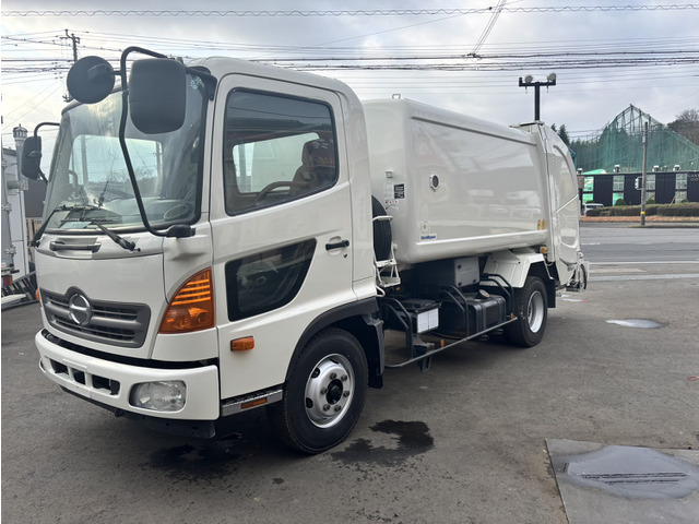 レンジャー 塵芥車 巻き込みパッカー車 積載2000kg