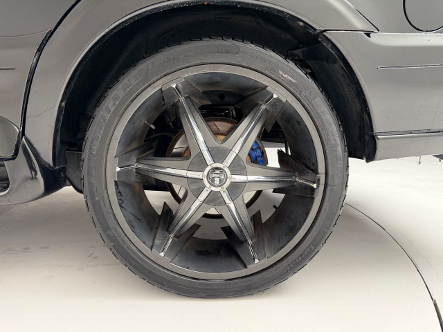 リンカーン ナビゲーター 5.4 DUB24インチ の中古車詳細 (走行距離不明 