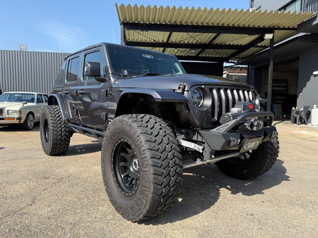 ラングラーアンリミテッド サハラ ローンチエディション 4WDKINGショック40インチフルカスタム