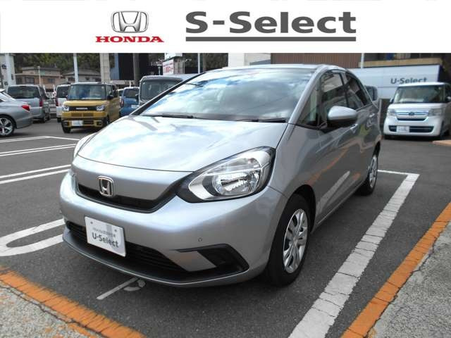 フィット1.3 ベーシックホンダセンシング/CDチューナー 装備