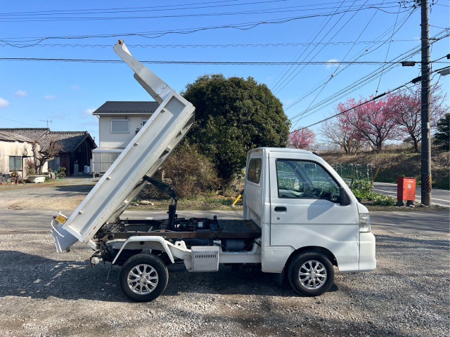 ダイハツ ハイゼットトラック ダンプ パワステ エアコン 5MT の中古車