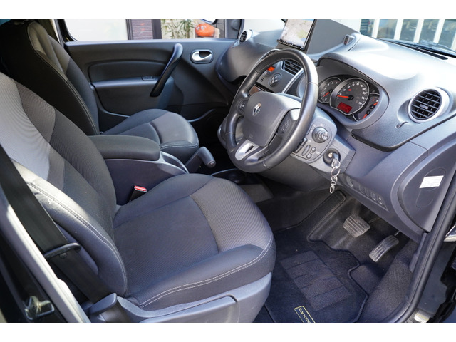 ルノー カングー