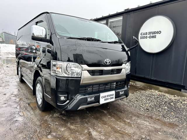 トヨタ ハイエースバン 2.8 スーパーGL ダークプライム S ロング