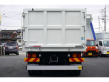 車検整備・ガラス交換やパワーゲート取付や修理などなんでもお気軽にどしどしご連絡ください!