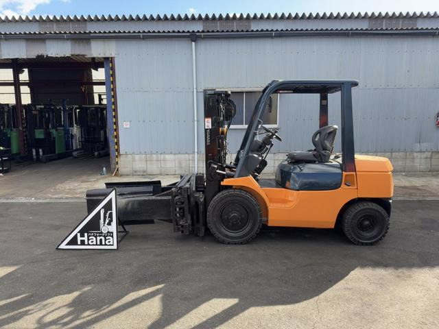 トヨタL&F エンジンフォークリフト 18092
