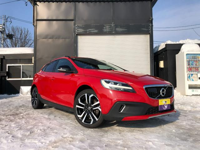 V40クロスカントリーT5 AWD モメンタム 4WDワンオーナー・純正ナビ・フルセグ・ETC