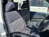 【支払総額推進店】お車をご覧い頂きまして、誠に有難う御座います。在庫車両になりますので、是非ご都合の宜しい時に、見に来て下さい。来店予約をされると、ご案内がスムーズです。