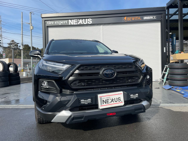 RAV4 2.5 ハイブリッド アドベンチャー E-Four 4WD 