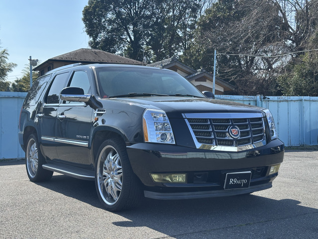 エスカレード地デジTV ETC 社外マフラー