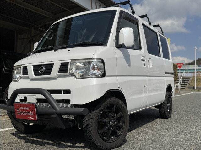 NV100クリッパー DX ハイルーフ 4WD リフトアップ グリルガード ナビTV