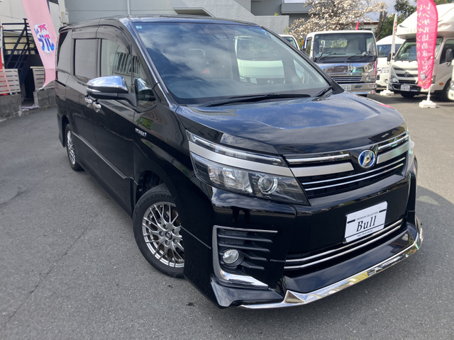 ヴォクシー 1.8 ハイブリッド ZS 煌II 