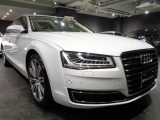 A8 4.0 TFSI クワトロ 4WD 後期型デザインセレクション4.0V8TF