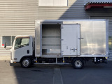 エルフ  2.95t積・アルミバン・跳上ゲート付