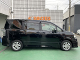 当店の整備は全車提携の正規ディーラーにて整備点検を実施いたしております!消耗部品が悪ければもちろん交換しバッチリの状態で御納車致します!それではお車の装備などをご紹介いたします!&rarr;