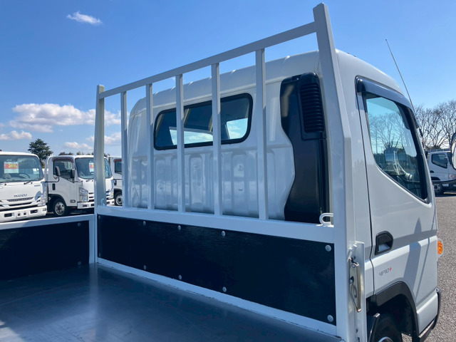 三菱ふそう キャンター 3t積・平ボディ・ロング・全低床・MT5 の中古車
